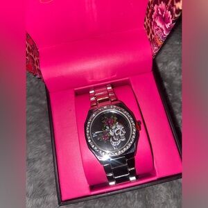 Women’s Ed hardy watch